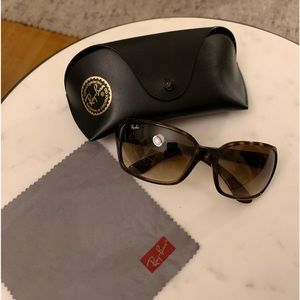 Ray-Ban brown sunglasses